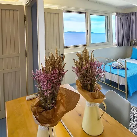 With Sea Access וילה סיבוטה