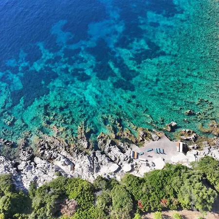 Вилла With Sea Access *
