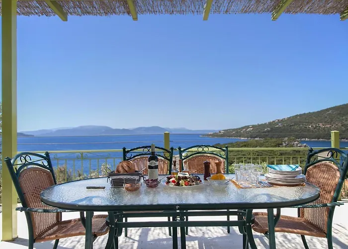Villa With Sea Access