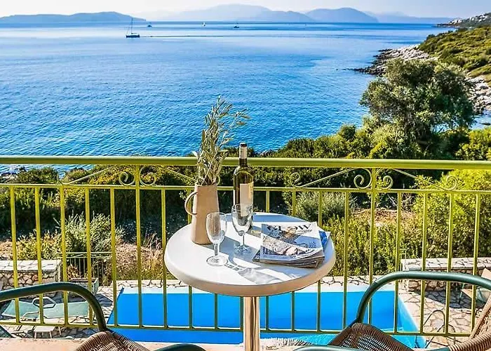 Villa With Sea Access