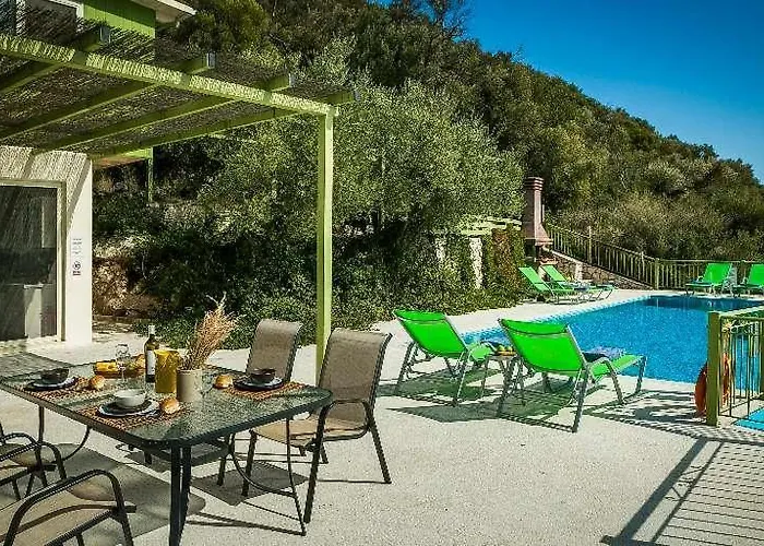 Villa With Sea Access Sivota