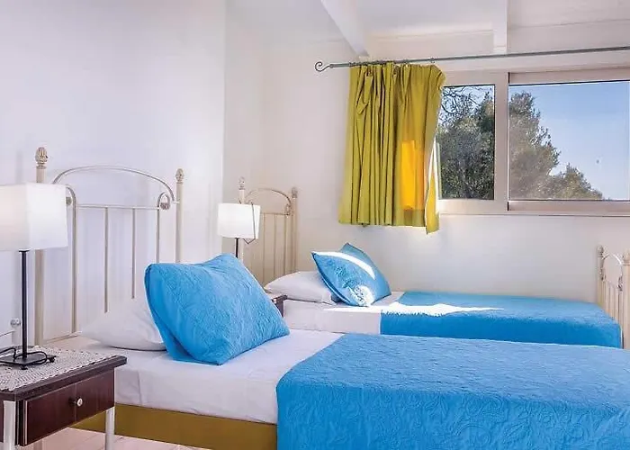 With Sea Access Villa Sivota