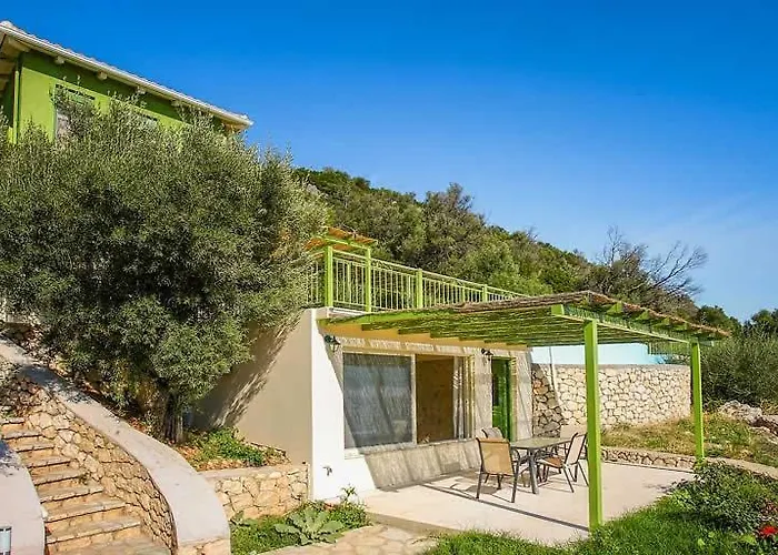 Villa With Sea Access Sivota