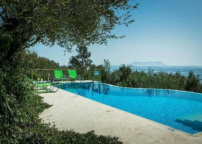 With Sea Access Villa Sivota